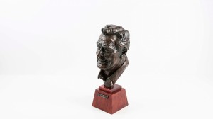 Q14 Carroll Shelby Cast Bronze Bust By J Paul Nesse 1987 06